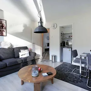 Klaver - Unique Canal Location With Balcony Accommodatie bij particulieren